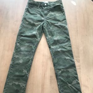Old Navy Boys Size 16 Camo pants